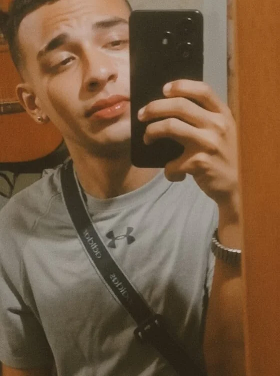 LATIN_BOYS_NEW's Offline XXX Chat