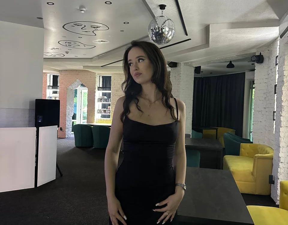 CutePeachDream offline chatrum