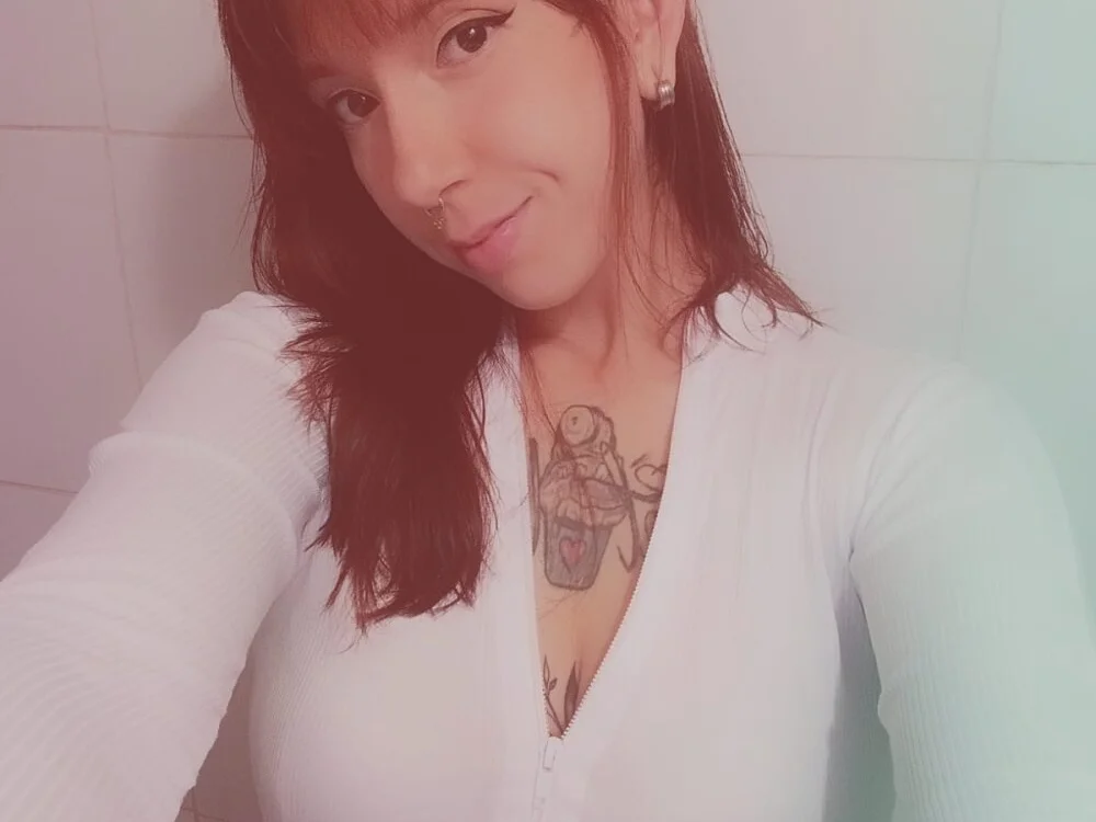 nora_temptress Chat XXX offline