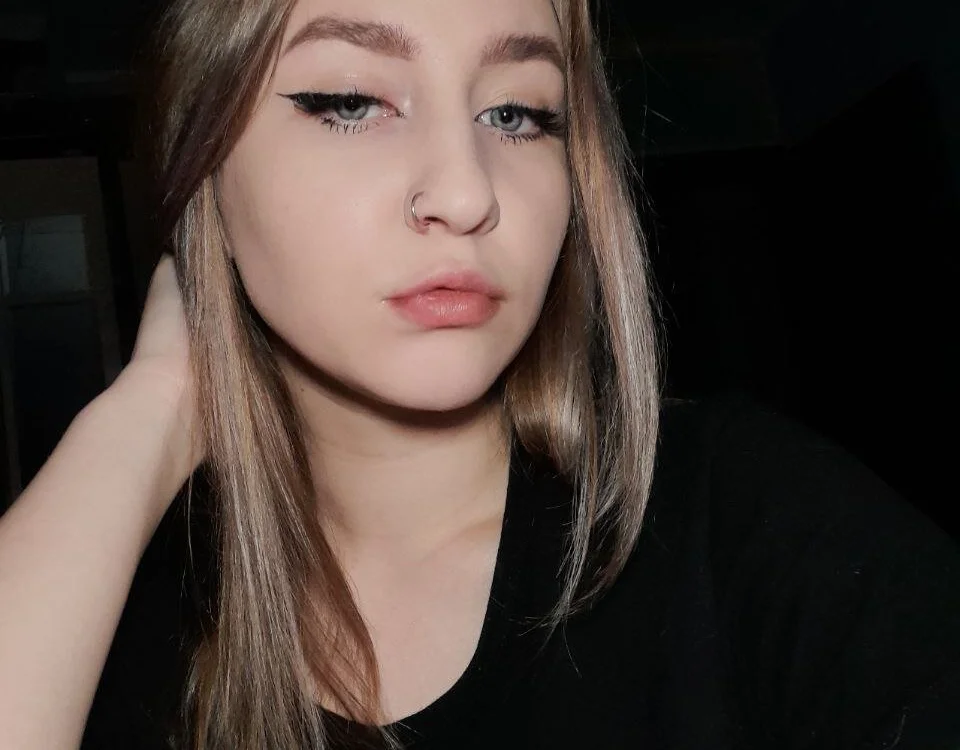 Maria_Franklin's Offline Chat Room