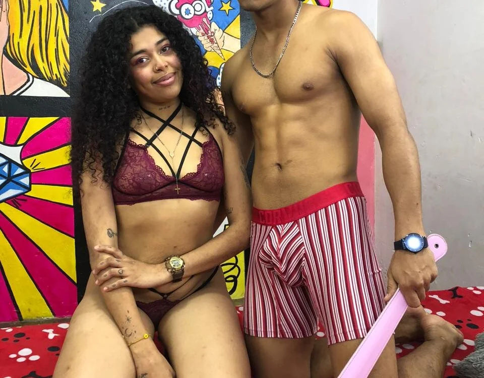 CamilaAndGuys' Offline Chat Room