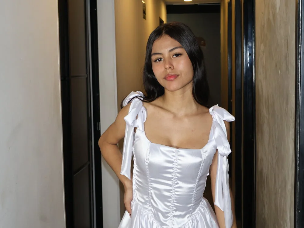 NaughtyHally_'s Offline XXX Chat