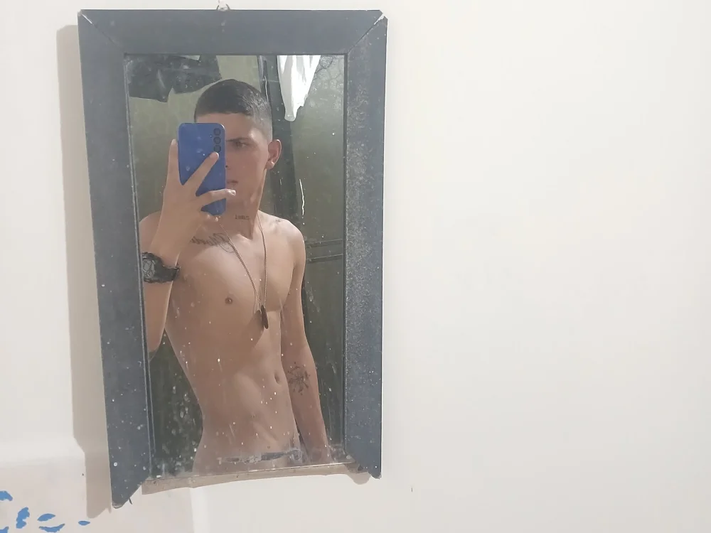 Santibaby01 offline chatrum