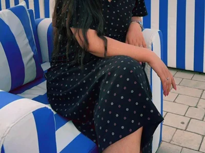 Sabrina-Sex: συνομιλία ΧΧΧ εκτός σύνδεσης