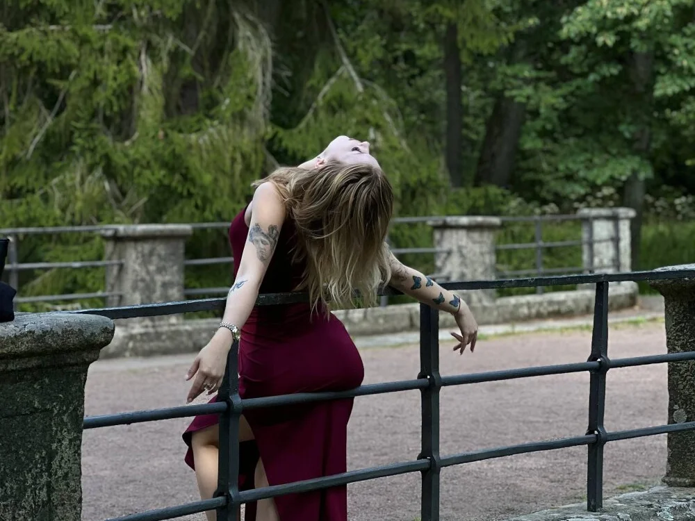 Offline XXX chat modela AkulinaGold