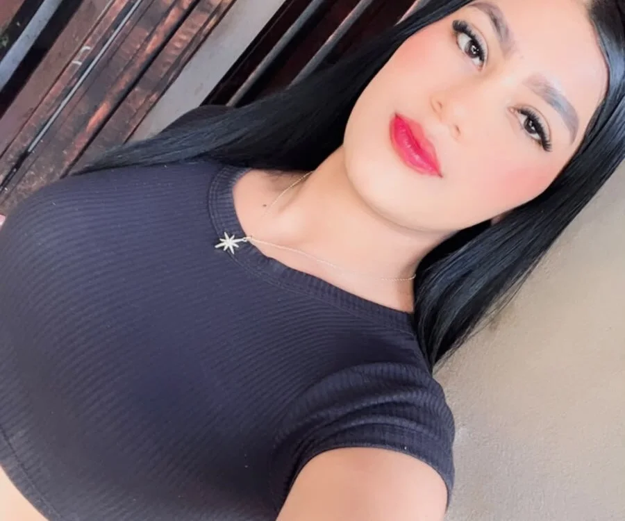 MiahVargas' Offline Chat Room