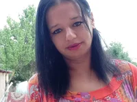 roxana_e43's webcam live show