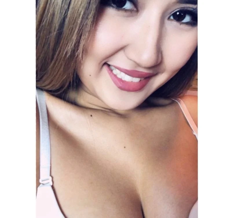 cute_lilly1's Offline Chat Room