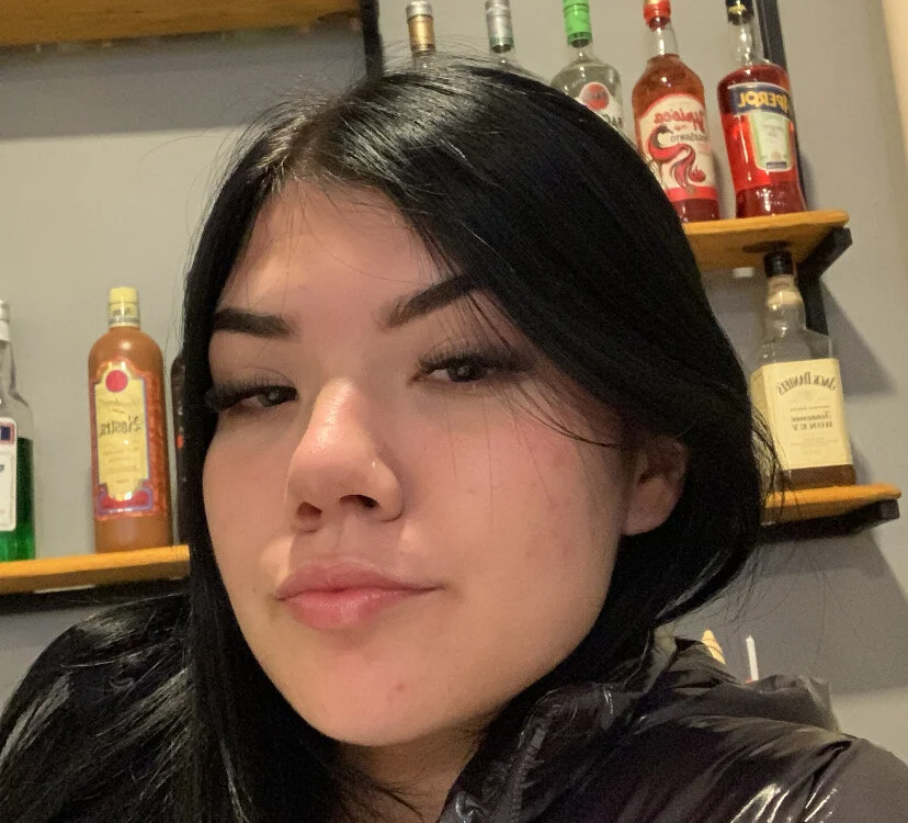 Allicynha's Offline Chat Room