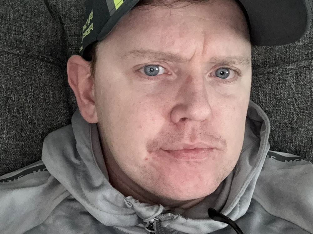 ryanhugh92's Offline Chat Room