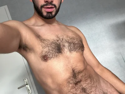 Moiale3 Male Medium Free Webcam Naked