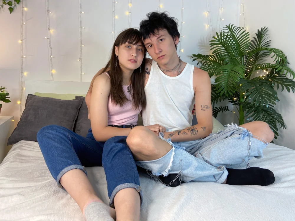 MichelleAndTerry অফলাইন চ্যাট রুম