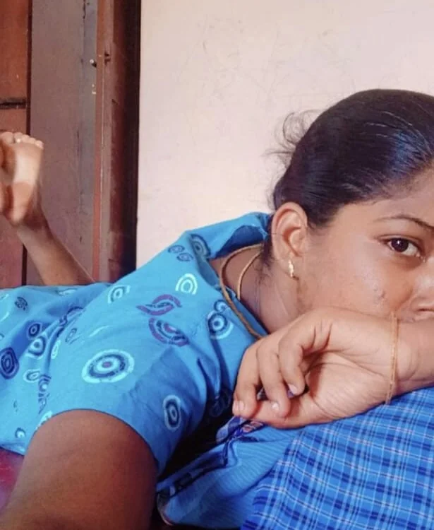 Tamil_Kavitha Obrolan XXX Offline