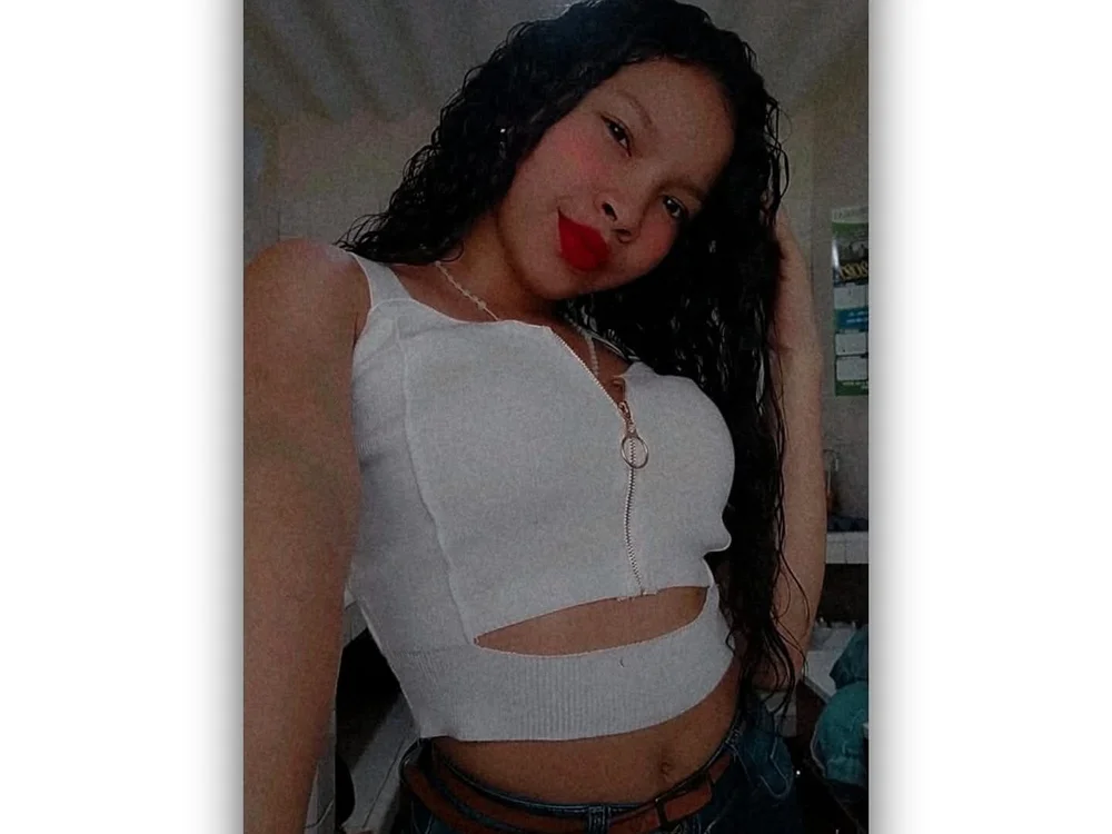 karla_fox1's Offline Chat Room