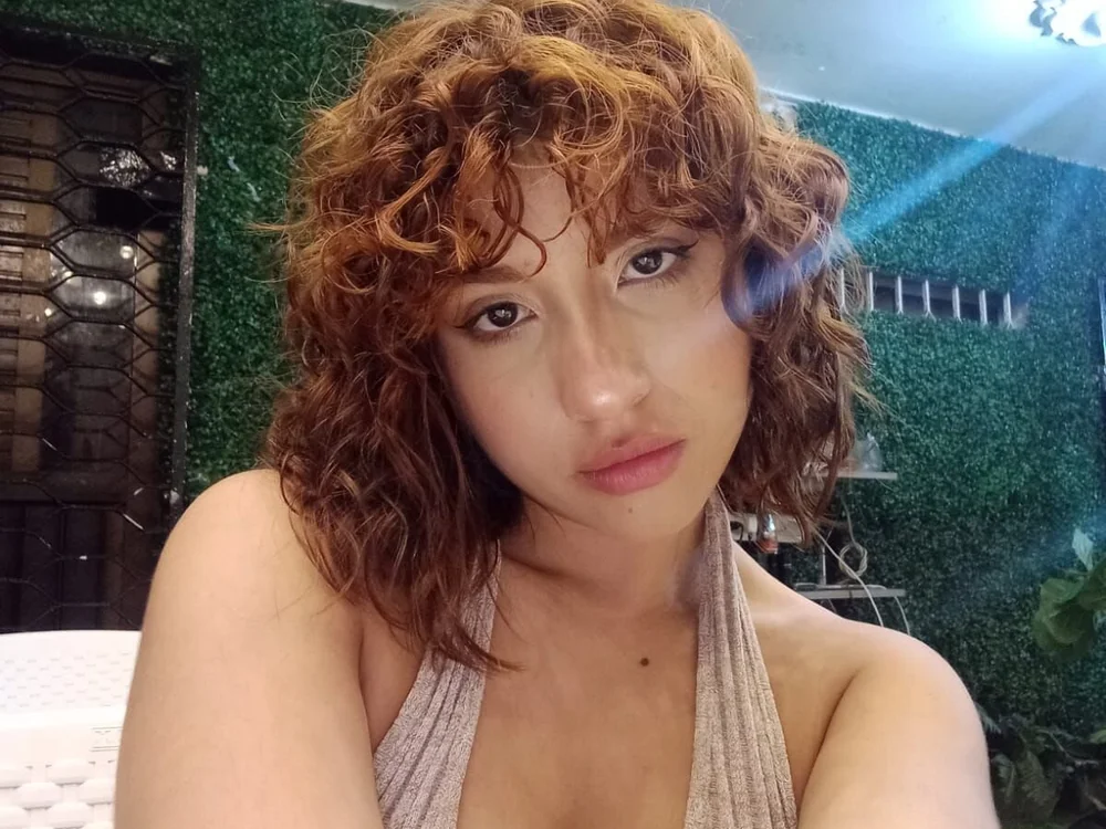 cherrypunkypie's Offline XXX Chat