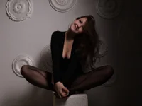 XXX chat uživo modela BeatriceShine