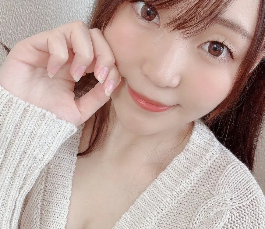 Miwa__15's Offline XXX Chat