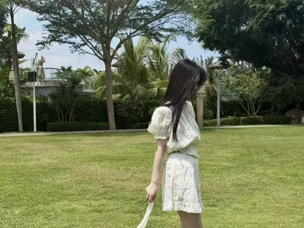 Emma-06 Chat XXX Ngoại tuyến