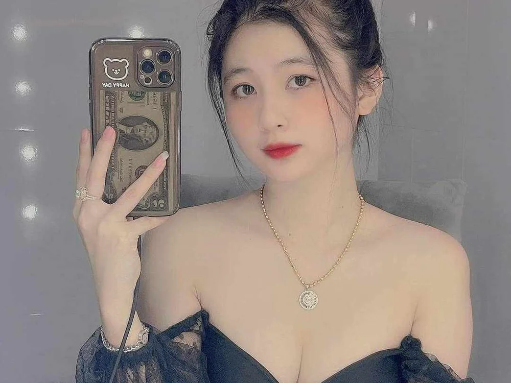 Meow99_'s Offline XXX Chat