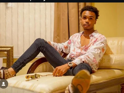 anthonyroth 離線 XXX 聊天