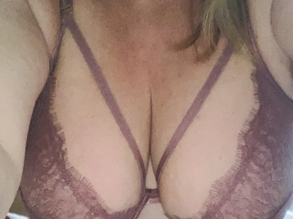 Littleangeleyes' Offline XXX Chat