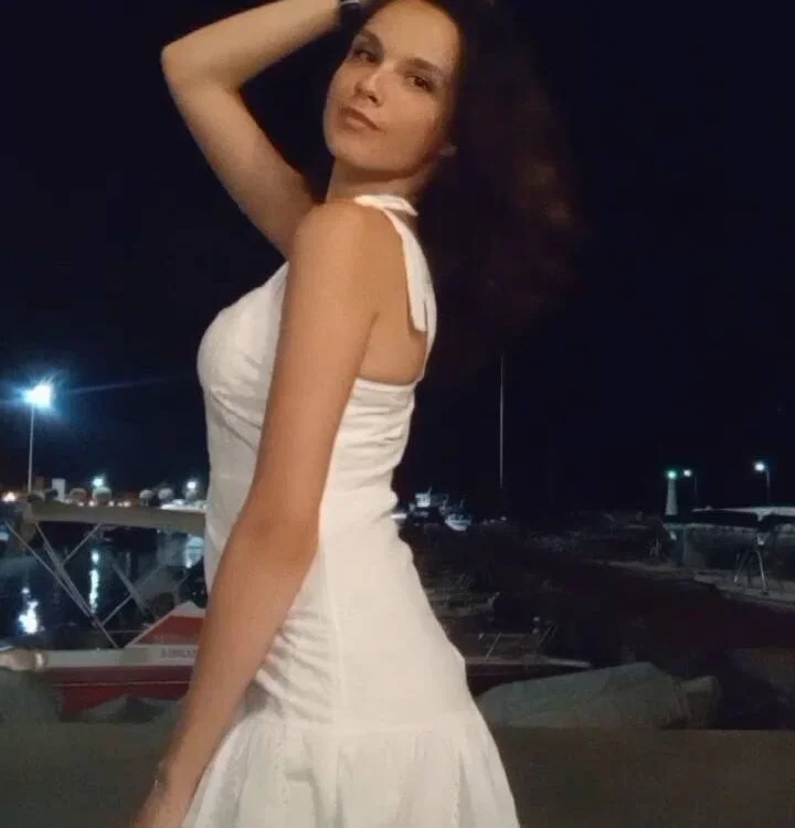 Cleo054 Chat XXX offline