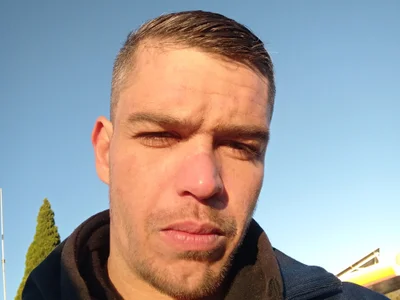 Bigcock10120 profile