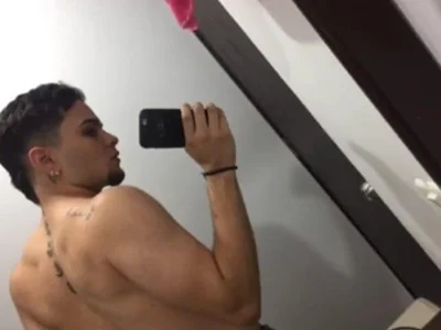 AngeloSaavage Male Eroticdance Free Cam Strip