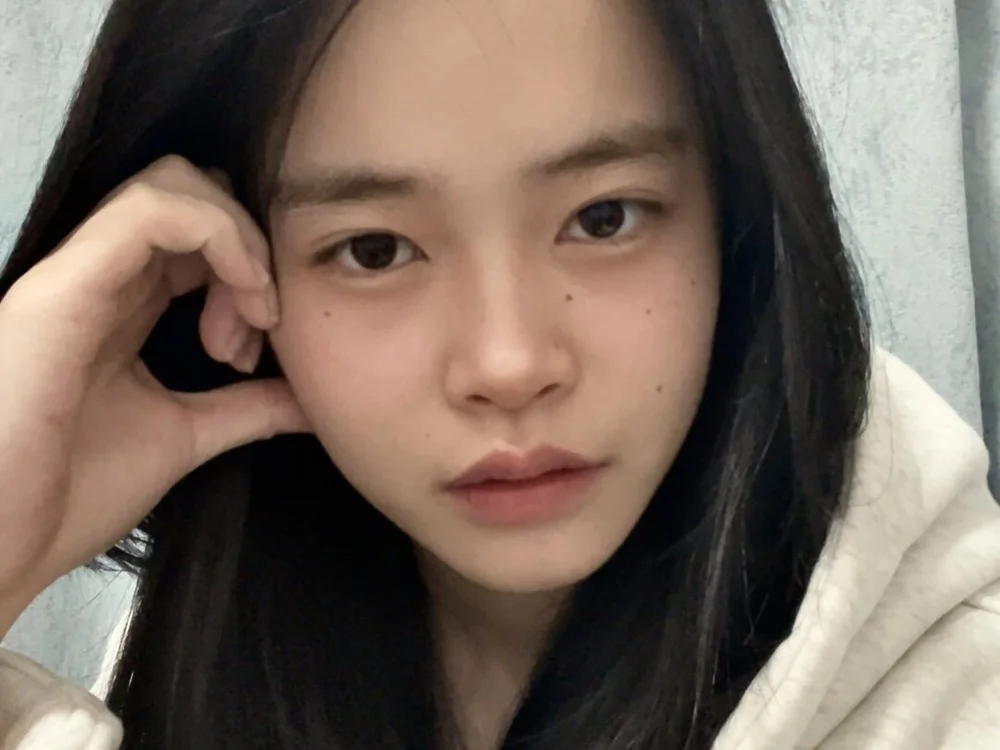 F-lynne 離線 XXX 聊天