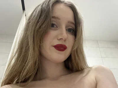 MiraJuicyJune profile