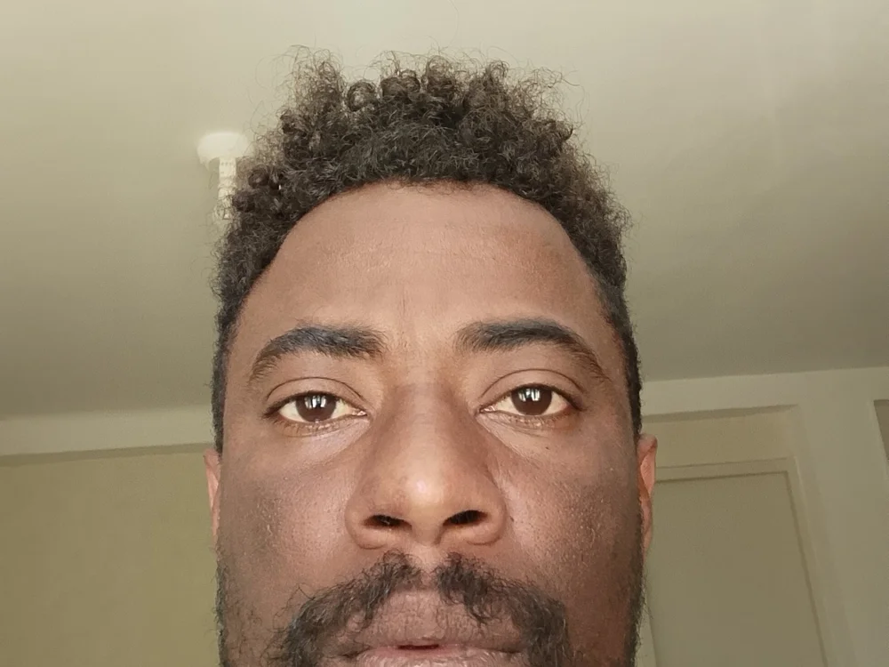 ForeignLift44's Offline XXX Chat