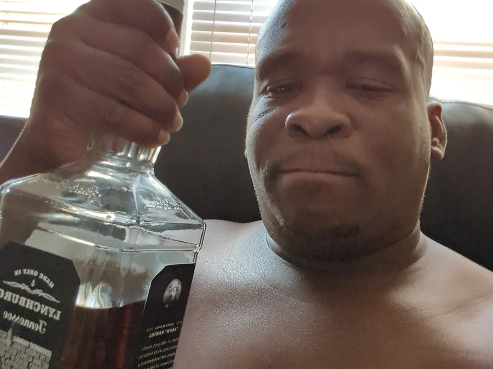 donedeal7's Offline XXX Chat