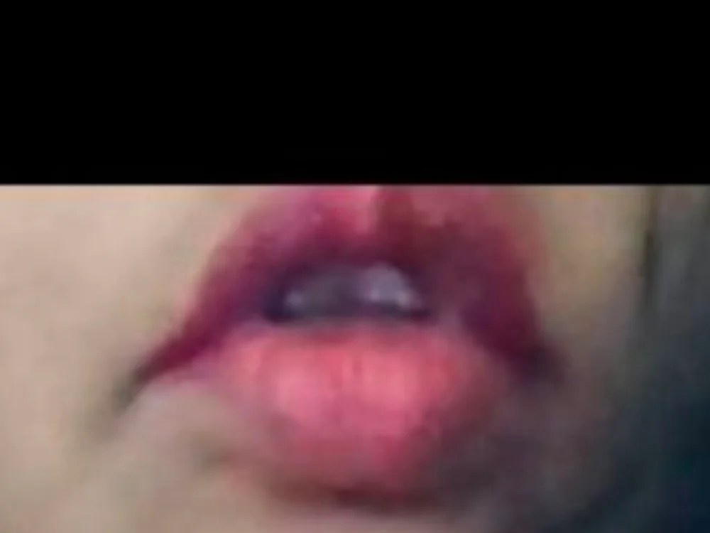 Chatroom XXX hors ligne de SRUTHI-8