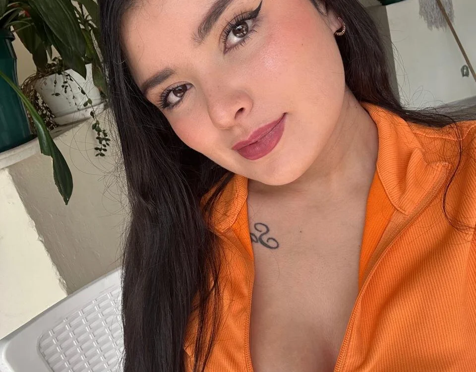 sarah_rouse_t_'s Offline XXX Chat