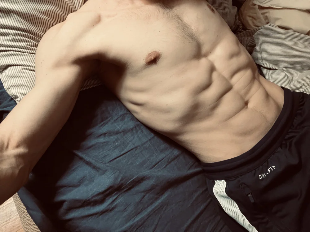 mr_k222n Offline XXX chat