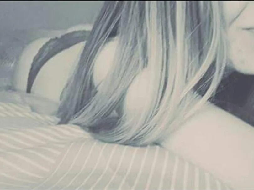 แชท XXX ออฟไลน์ของ VictoriaMiami