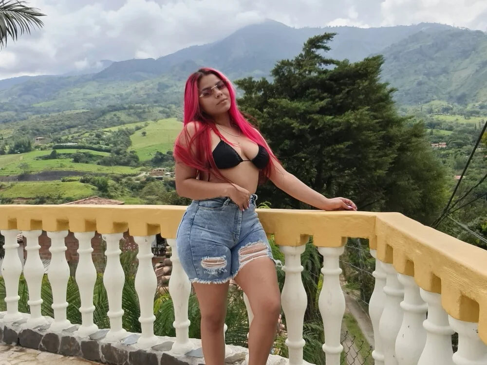 Chatroom XXX hors ligne de sashacreamy_