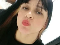 maya_levanaa's Offline Chat Room