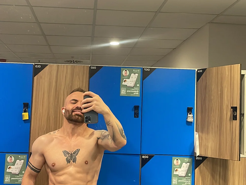 Orhan561 – Offline XXX chat