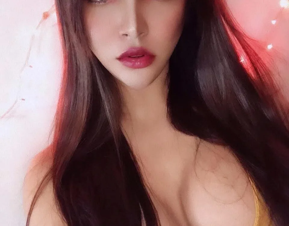 AYALOVEEE's Offline Chat Room