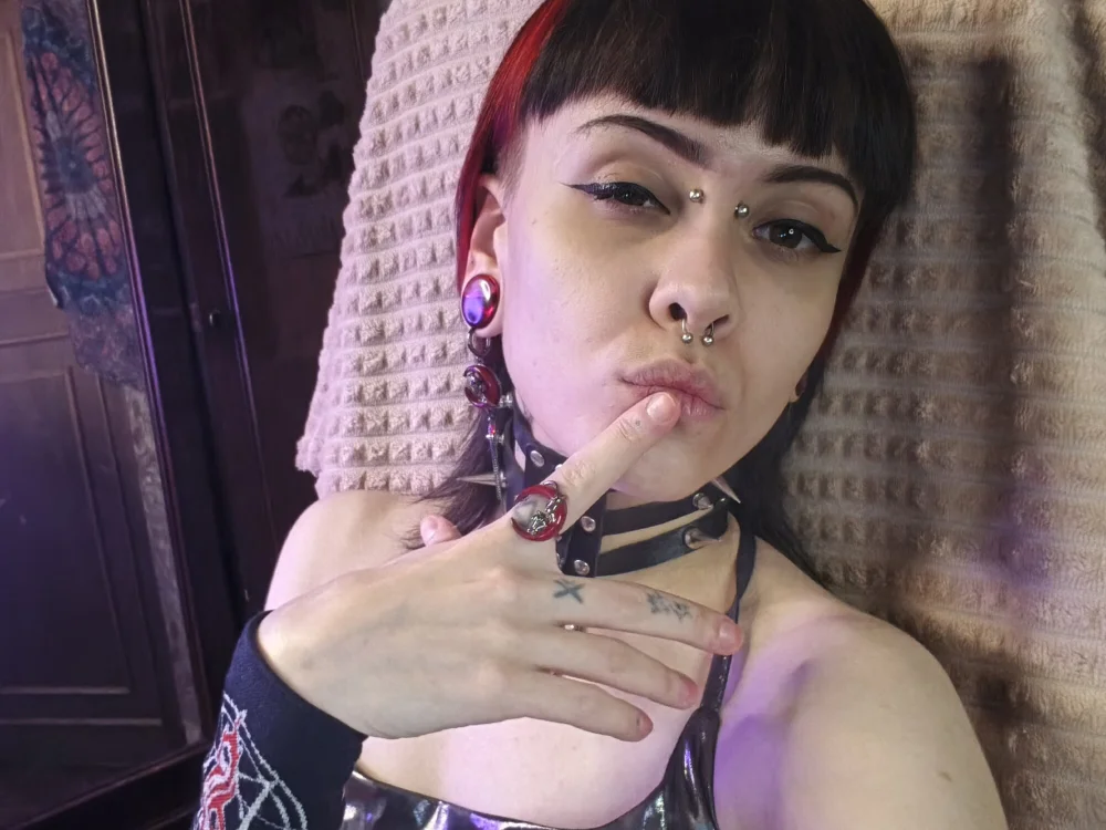 Stars_Drops' Offline XXX Chat