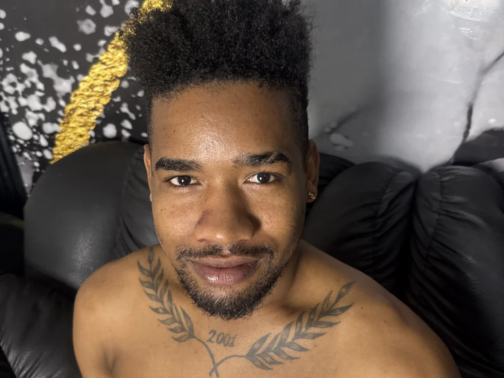 zapata_2030's Offline XXX Chat