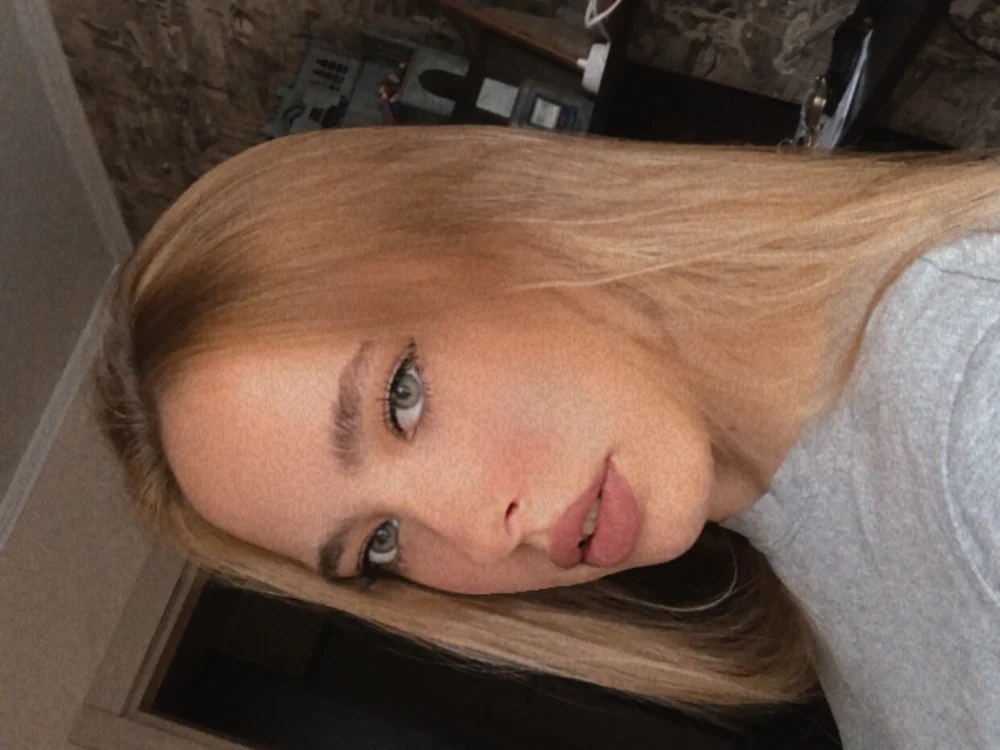 eva_pricex's Offline XXX Chat