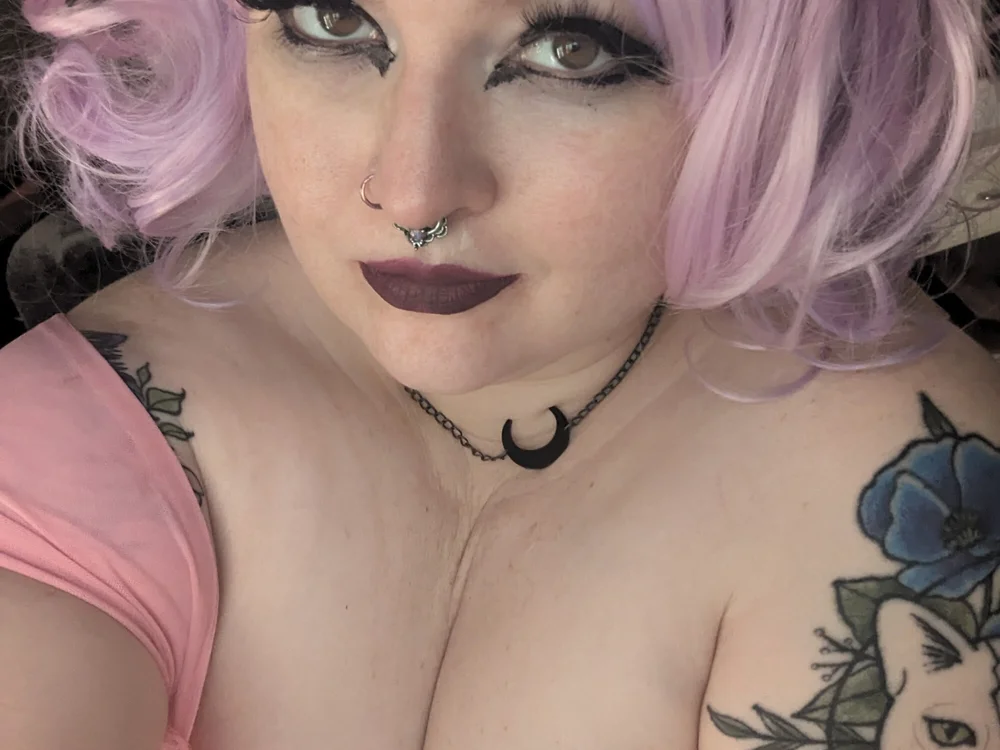bodycrazycurvy offline chatrum