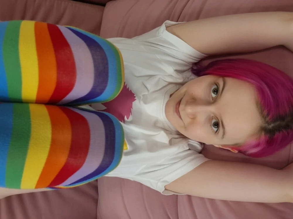 Fuzzy_Unicorn Chat XXX offline