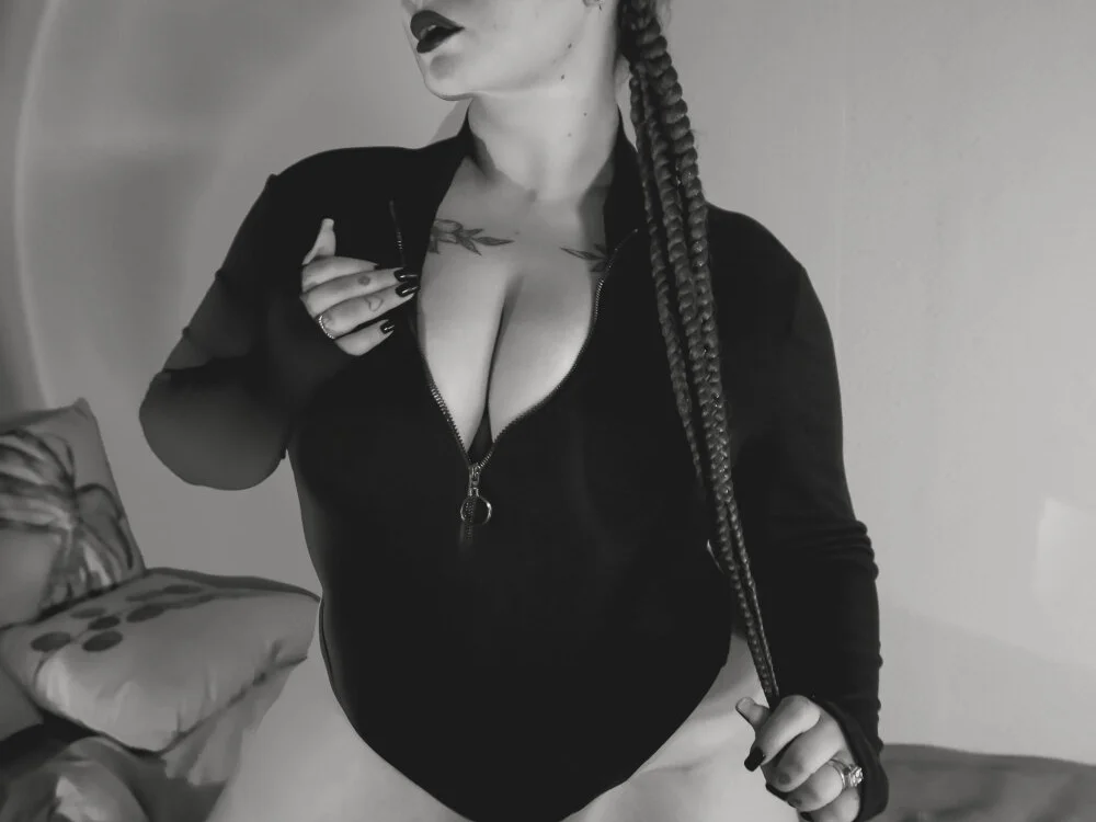 See_Sam: офлайн-секс-чат