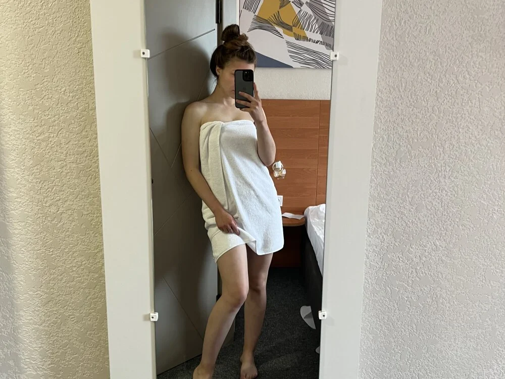 layla_sn 离线XXX聊天