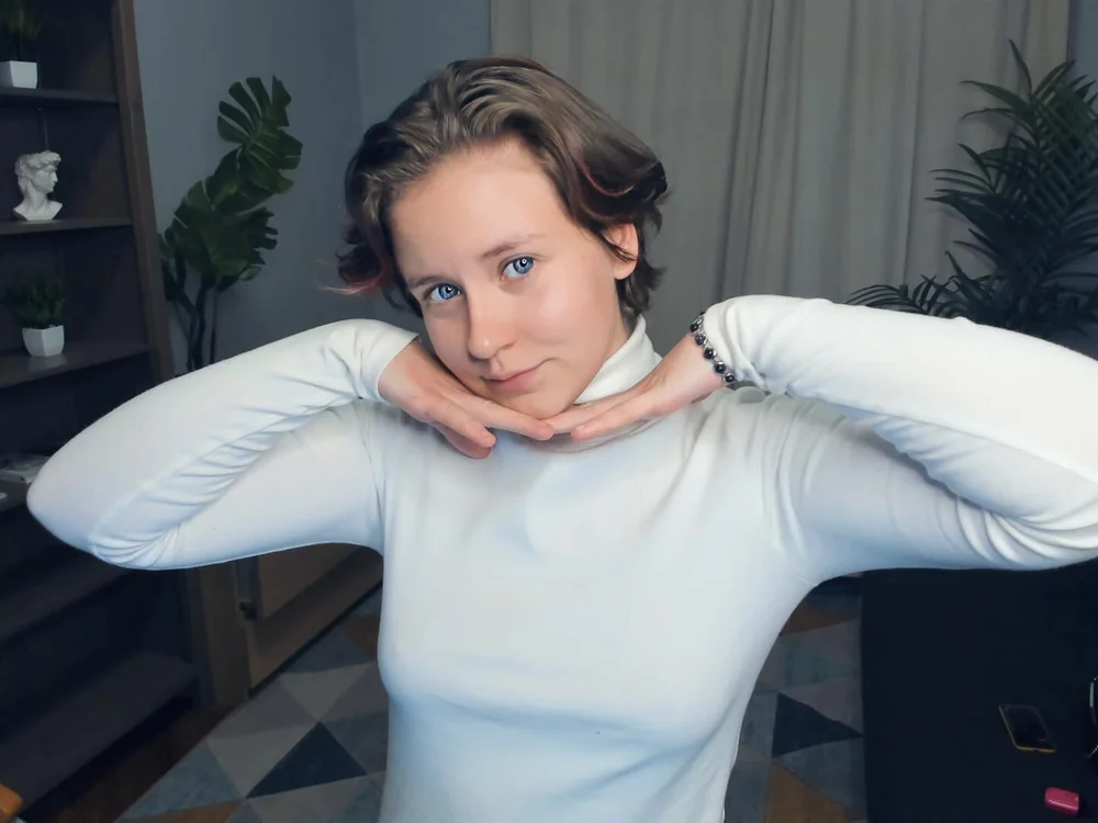 AllyOwens' Offline XXX Chat