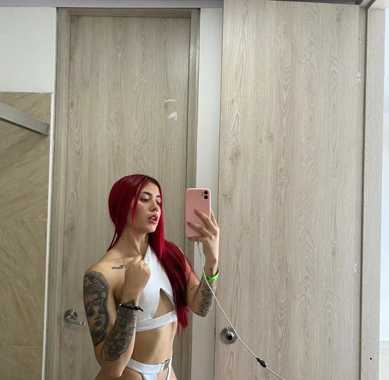 alejandra-rose offline chatrum