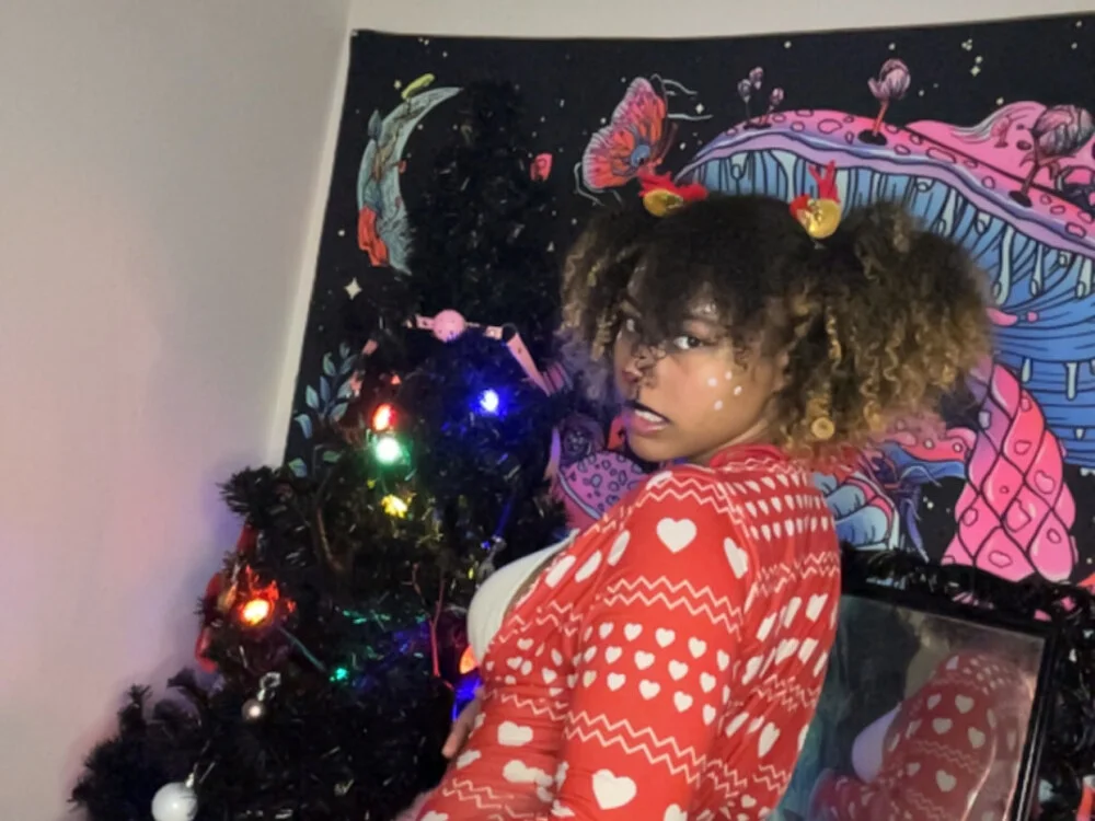 HonneyBunnyXO 離線 XXX 聊天